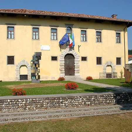 Albergo Al Tarcentino Tarcento Exterior foto