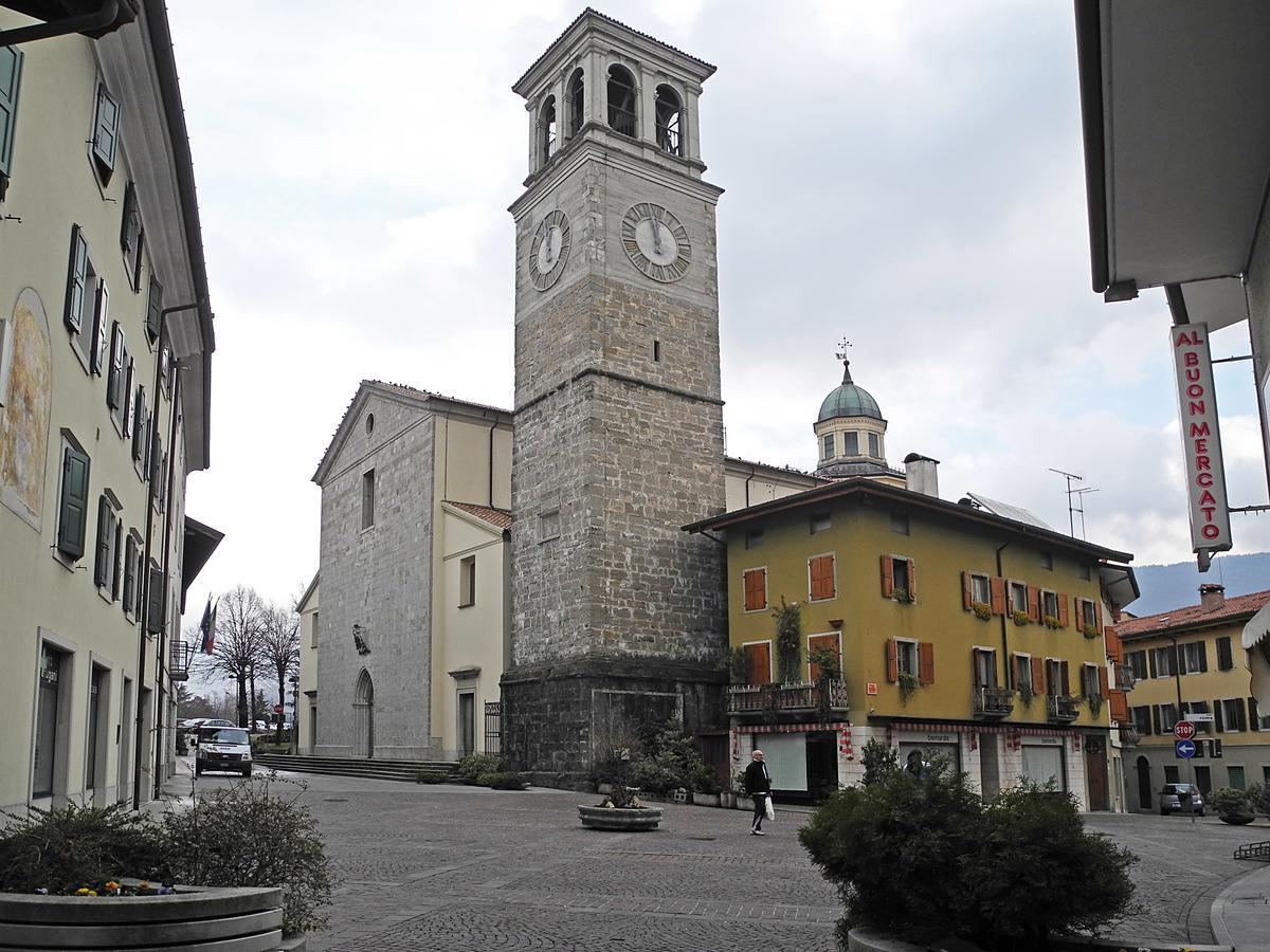 Albergo Al Tarcentino Tarcento Exterior foto