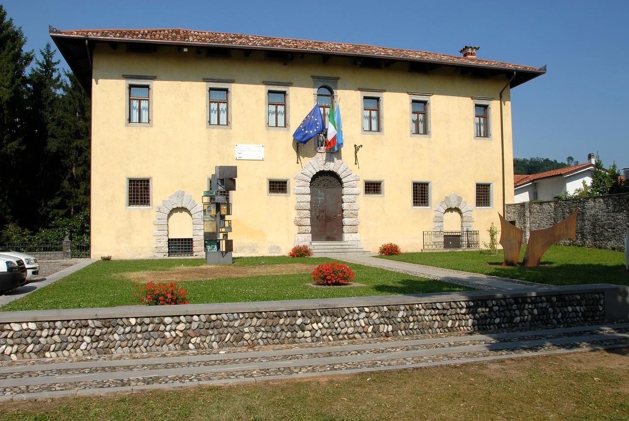 Albergo Al Tarcentino Tarcento Exterior foto